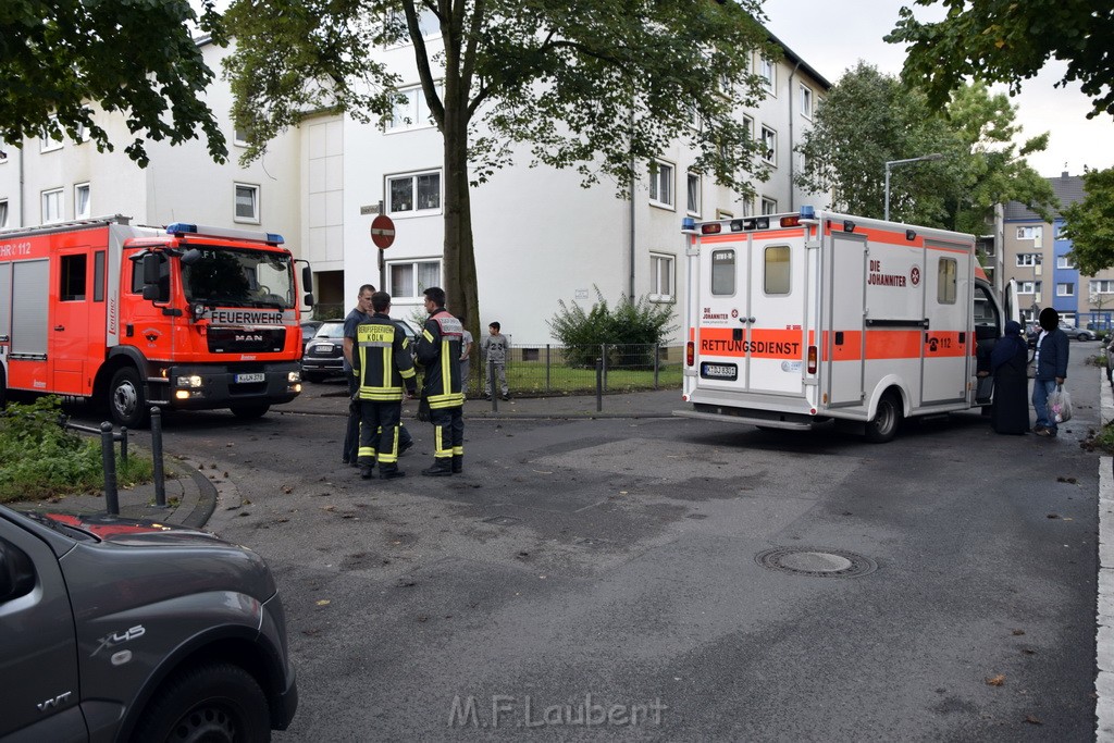 VU Kind Koeln Vingst Hinter dem Hessgarten P01.JPG - Miklos Laubert